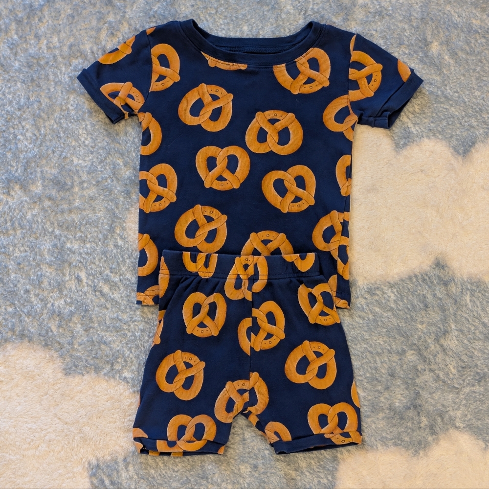 Old Navy - Navy Blue Pretzel Print Pajama Set
